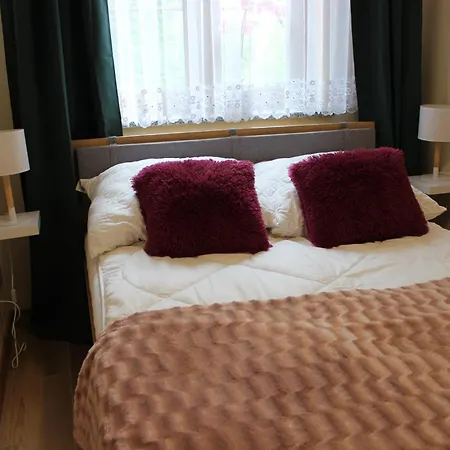 Blisko Centrum Z Garażem Karpacz