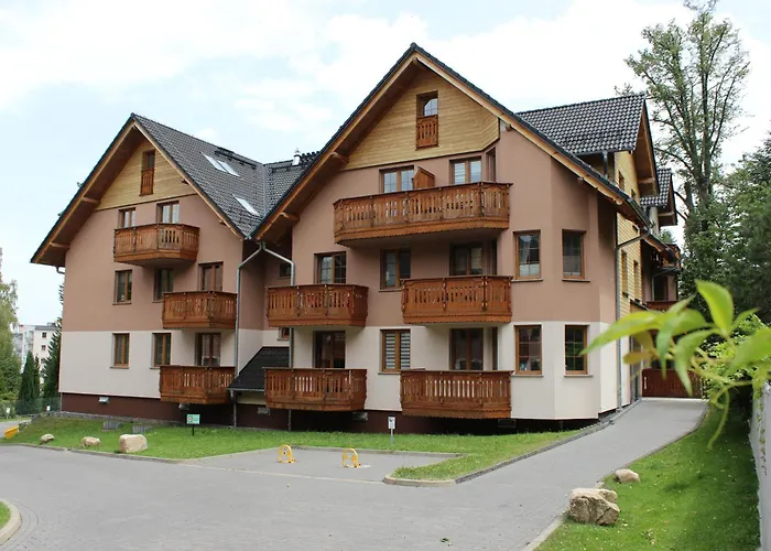 Apartament Blisko Centrum Z Garażem *